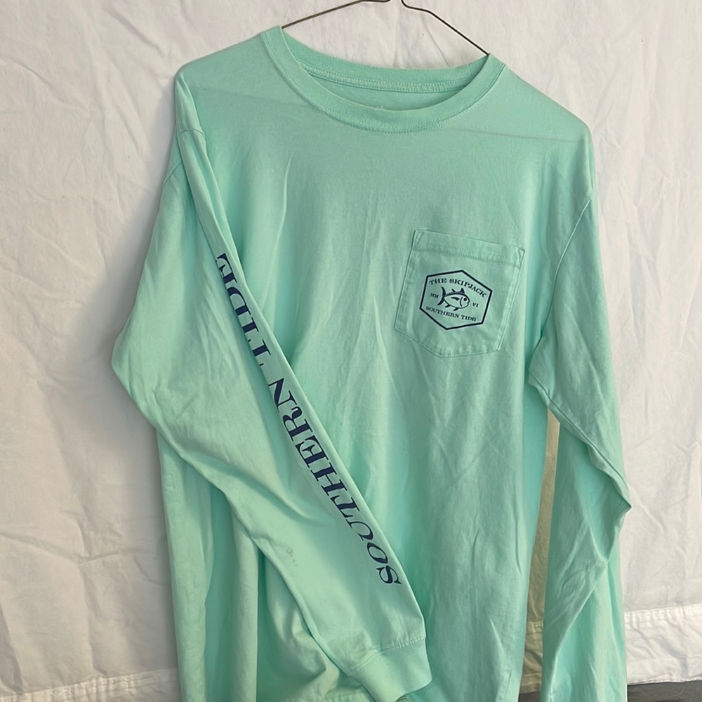 Southern tide men’s graphic t shirt medium 100% cotton